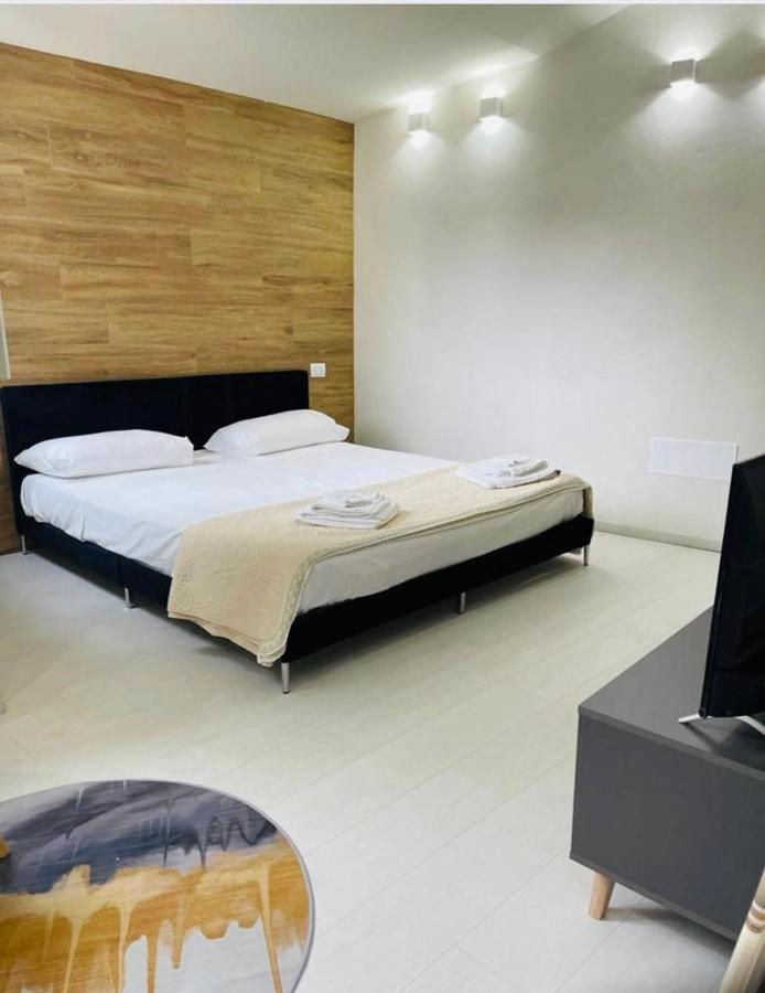 Residenza Piazzetta San Michele-Loft Apartment Arezzo Bagian luar foto