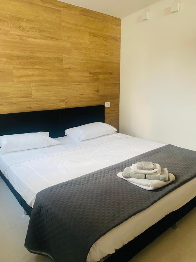 Residenza Piazzetta San Michele-Loft Apartment Arezzo Bagian luar foto